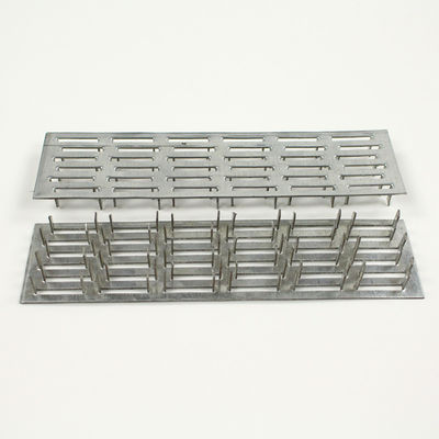 Papan Tulang Gang Nail Plates 1.0mm Kekuatan tarik untuk kayu Trusses dan Rafters